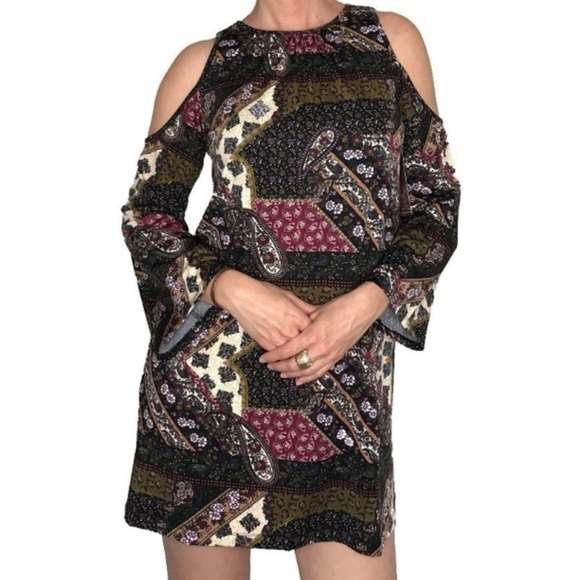 Beige ECI Cold Shoulder Bell Sleeve Jersey Printed Mini Dress - Picture 12 of 13